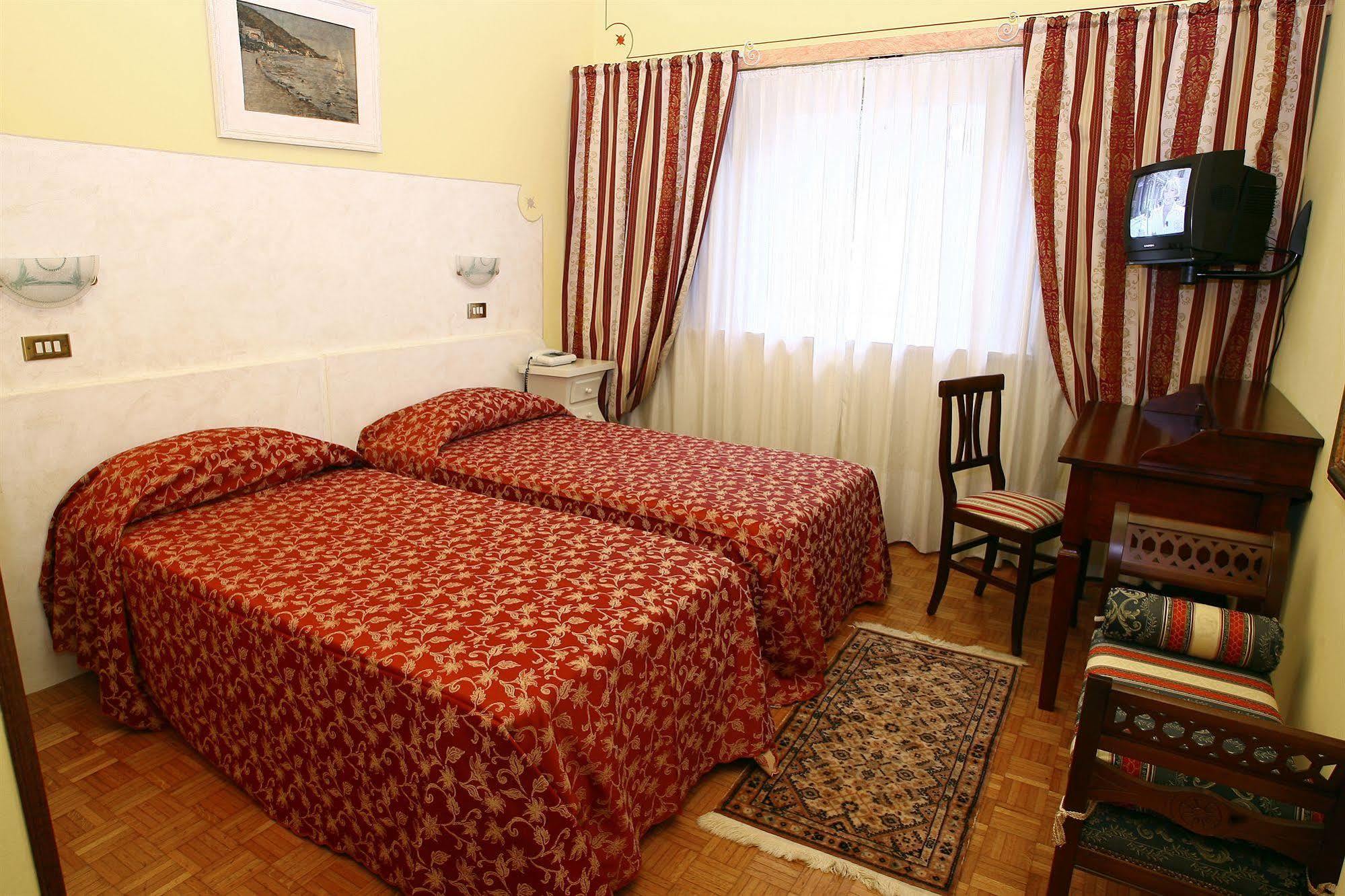 Ai Ronchi Motor Hotel Brescia Room photo
